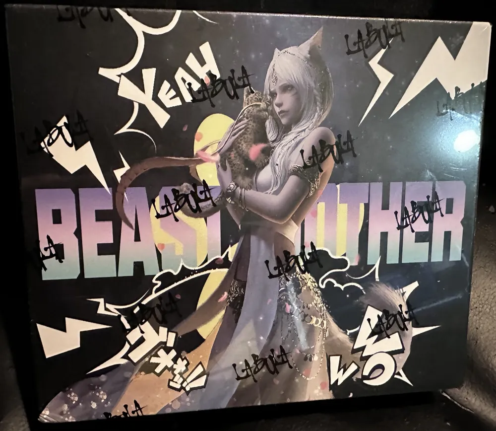 Beast Mother: QJM Waifu Box view 2