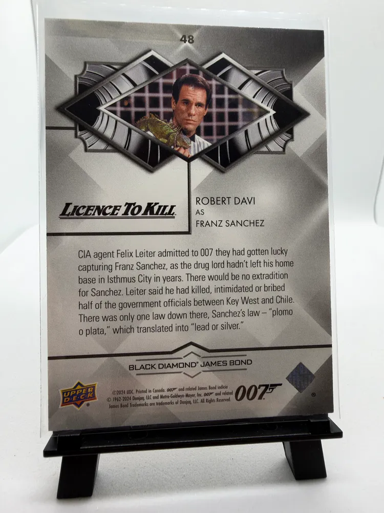 James Bond 007, Robert Davi as Franz Sanchez: 48 view 3