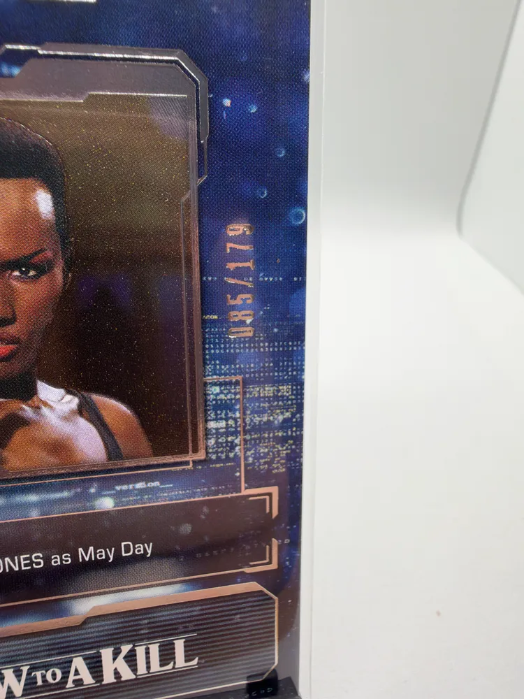 James Bond 007, Grace Jones as May Day: D-26 view 2