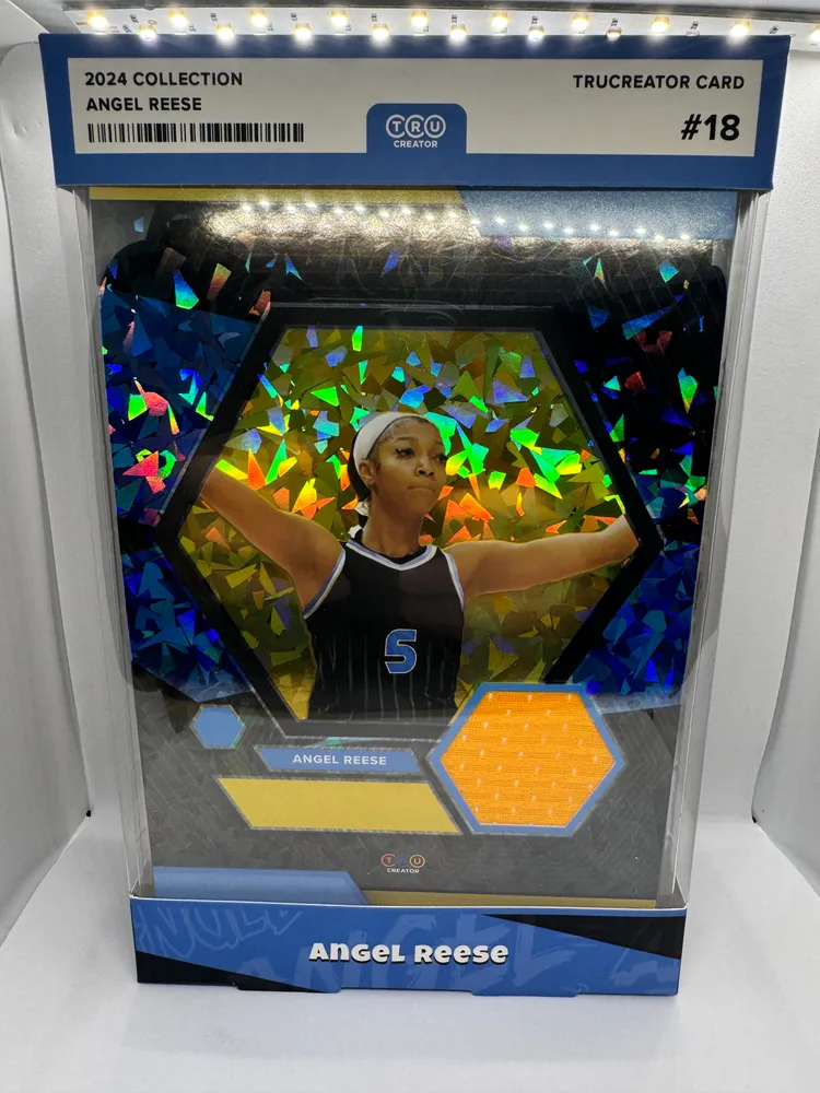 Sports Cards: 18