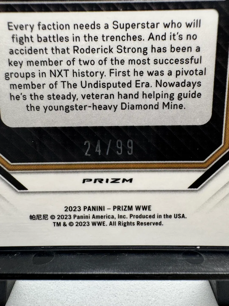 WWE, Roderick Strong: 183 view 3