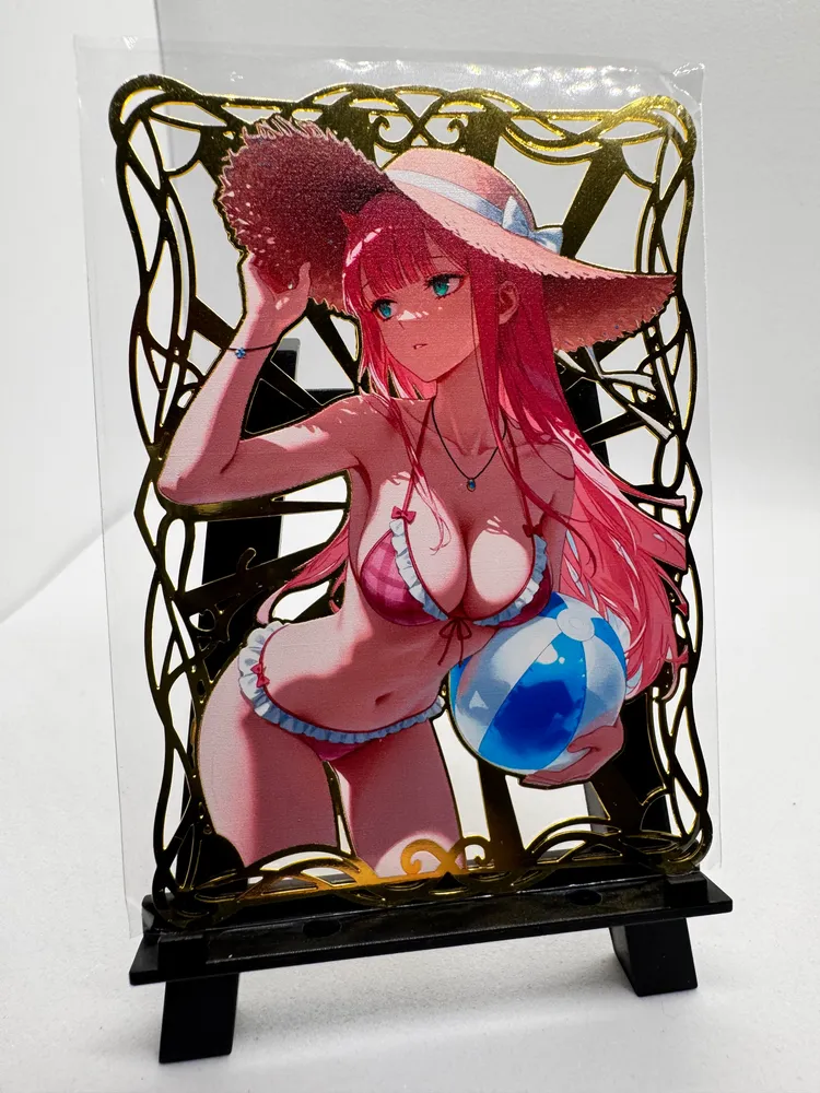 Waifu, Pink-haired beach girl